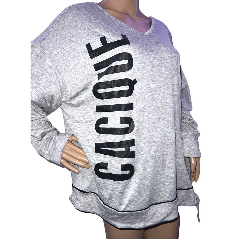 CACIQUE | NWT GRAY PAJAMA TOP WITH BOLD LOGO BLOCK LETTERING - Picture 3 of 10